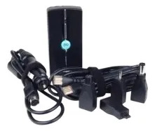 Cargador De Auto 70W Para Notebook