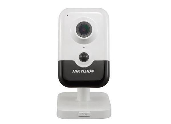 (el Nombre Original No Menciona Resolución Ni Otros Detalles Técnicos Explícitos. El Modelo Ds-2cd2423g0-Iw Sugiere Que Es